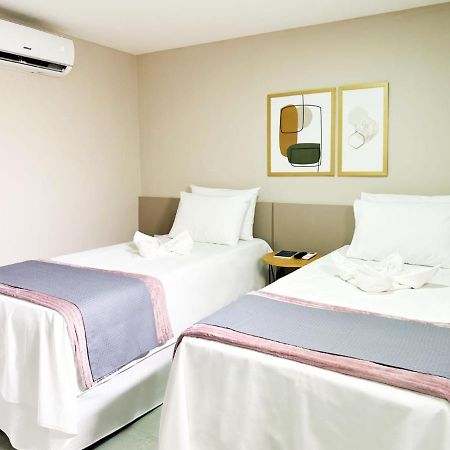 Hotel Haki Patos  Eksteriør billede